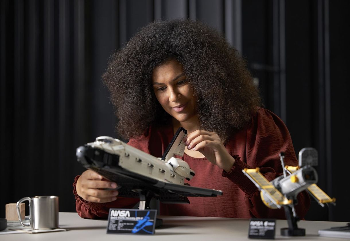 Különleges Lego-készlet érkezik: 2354 darabban a NASA Discovery űrsiklója és a Hubble-űrtávcső