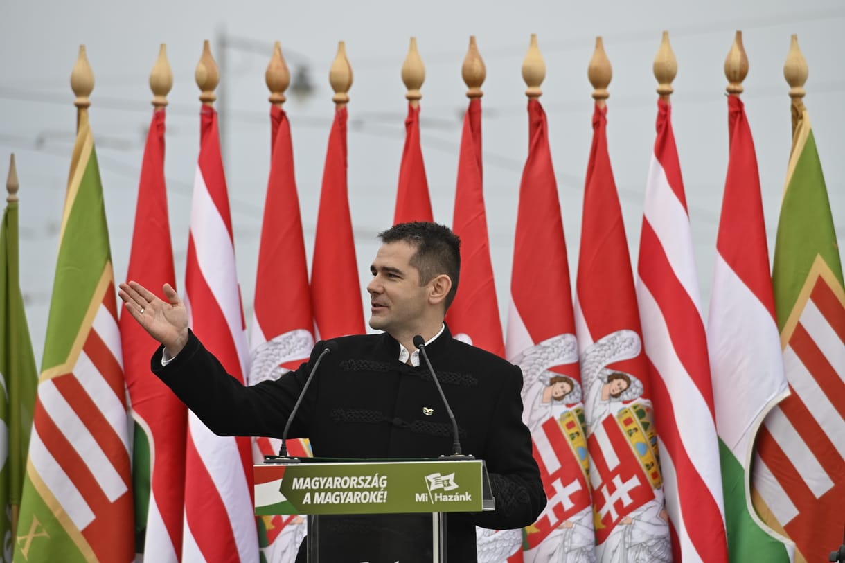 Kénytelen volt kicsit megvédeni a magyar kormány által gyűlölt „genderlobbit” a miniszter