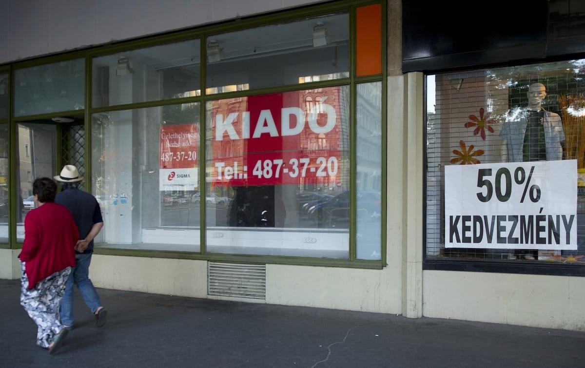 Enyhén visszaesett a kiskereskedelmi forgalom 