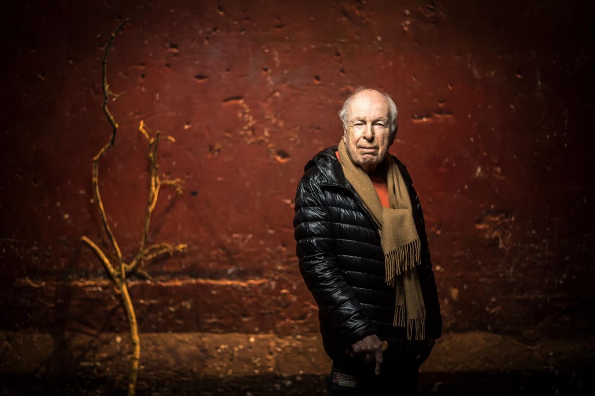 Meghalt Peter Brook