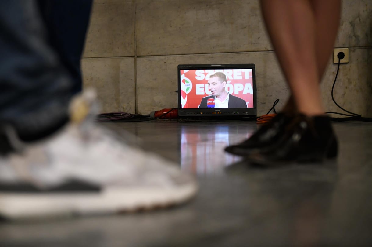 Az ellenzék csapatjáték helyett egyéni akciókkal kezdi a meccset a főpolgármesterségért