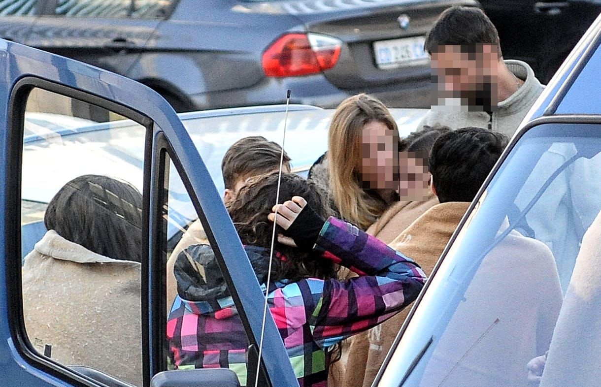 Rengetegen ajánlottak fel szállást és más segítséget a diákok hozzátartozóinak