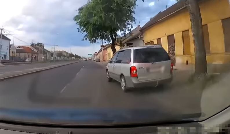 Kijött egy újabb rendőrségi válogatás, olyan szabálytalanságokról, amit civilek vettek fel