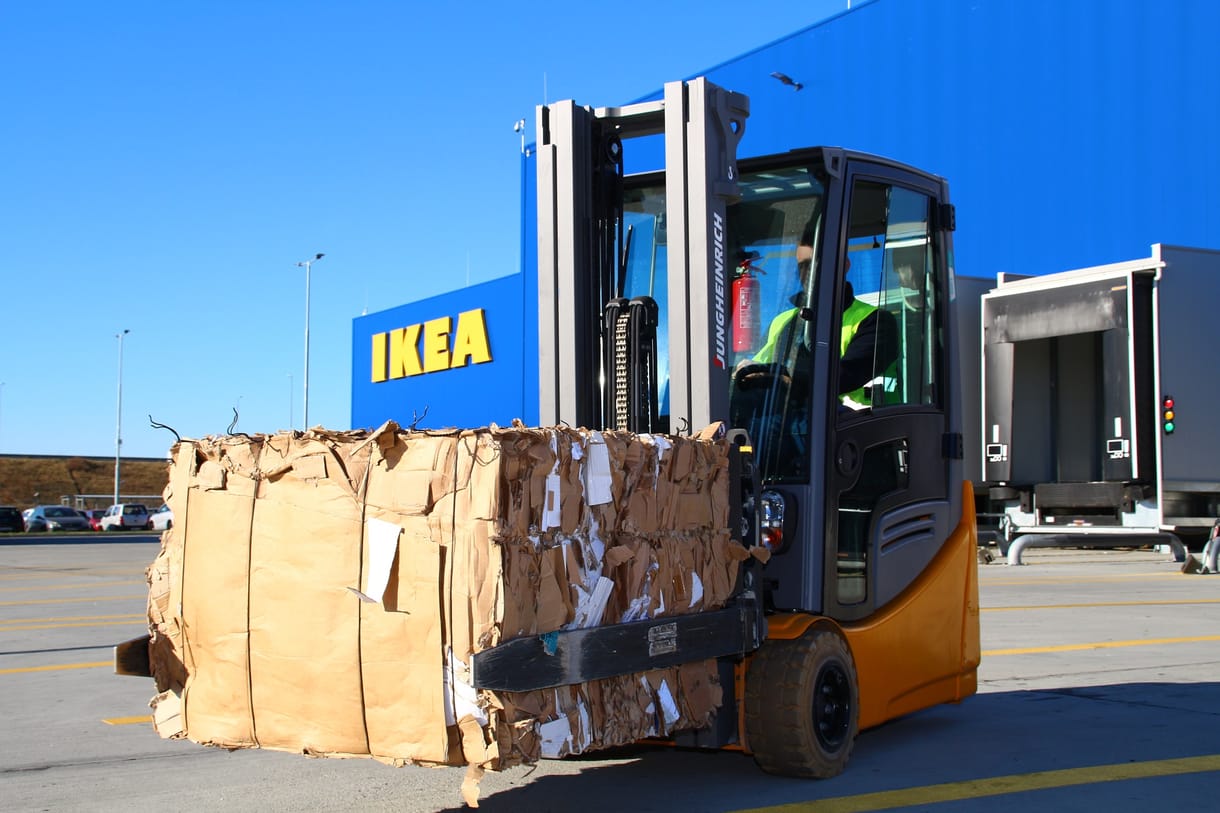 Papírpalettákkal ötvözi a logisztikai csúcstechnológiát az IKEA Soroksáron
