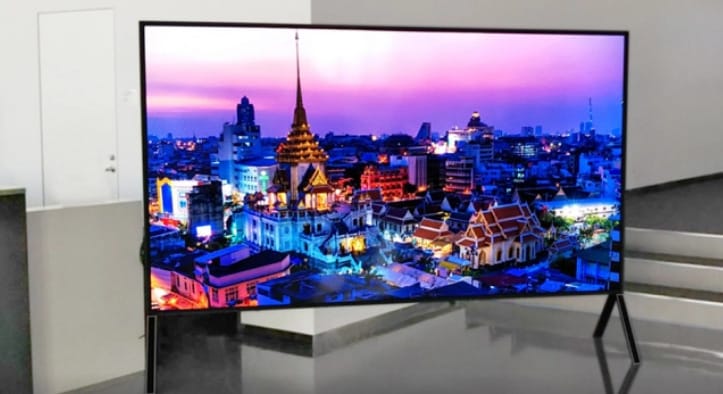 Sosem látott méretű LCD televíziót mutat be a Sharp
