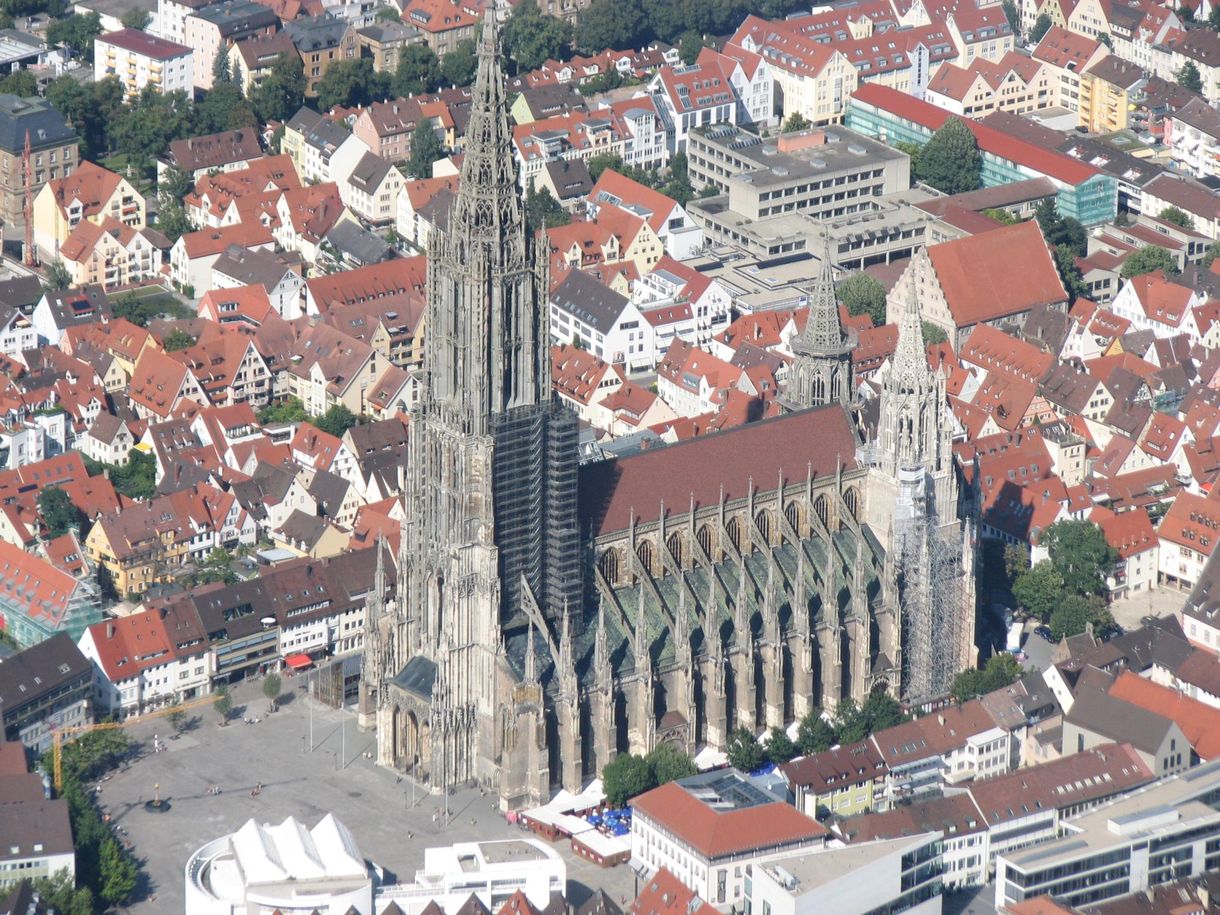 Részeg vizelők miatt pusztul a világ legmagasabb keresztény temploma