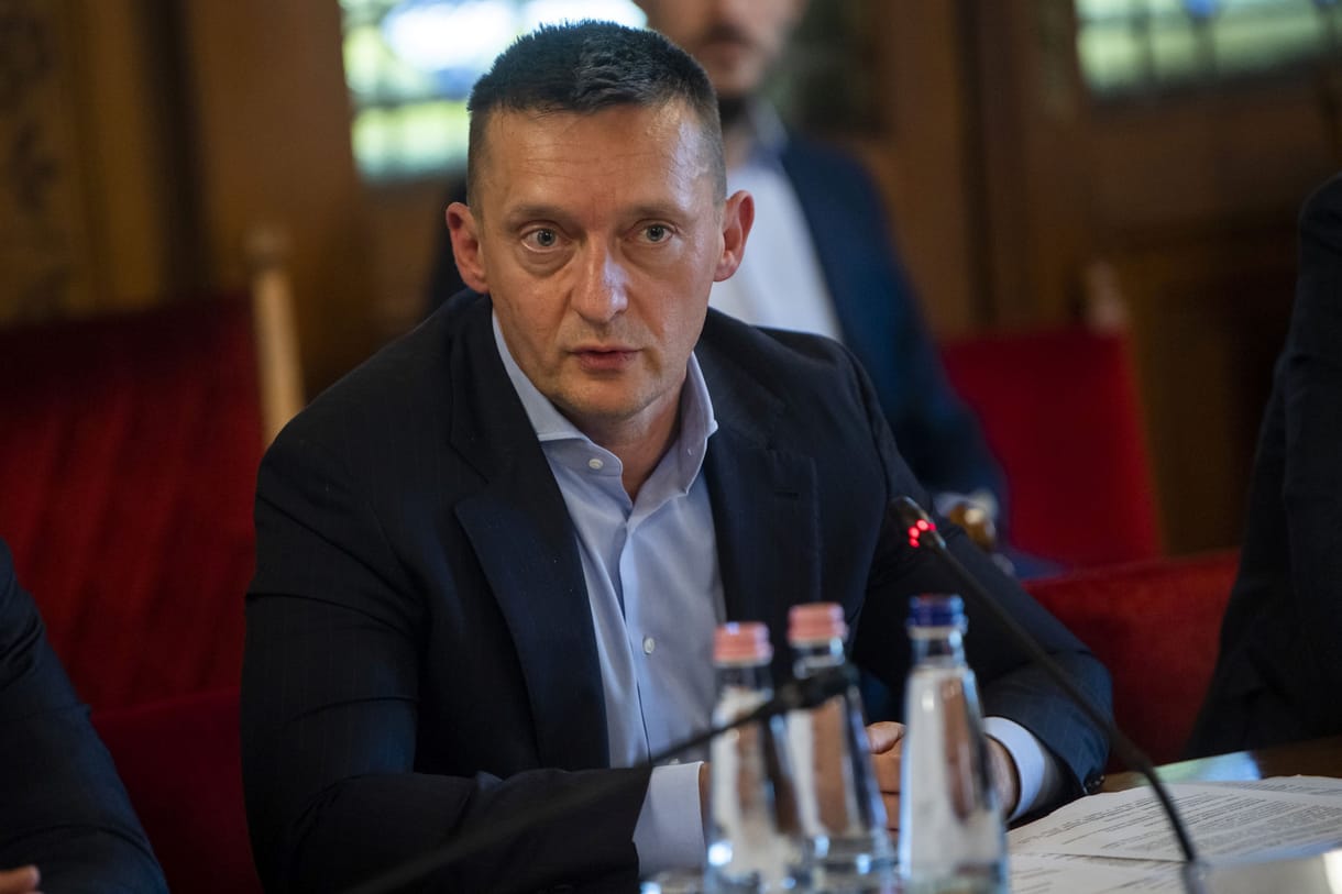 Lemondott az oszakai világkiállítás miniszteri biztosa