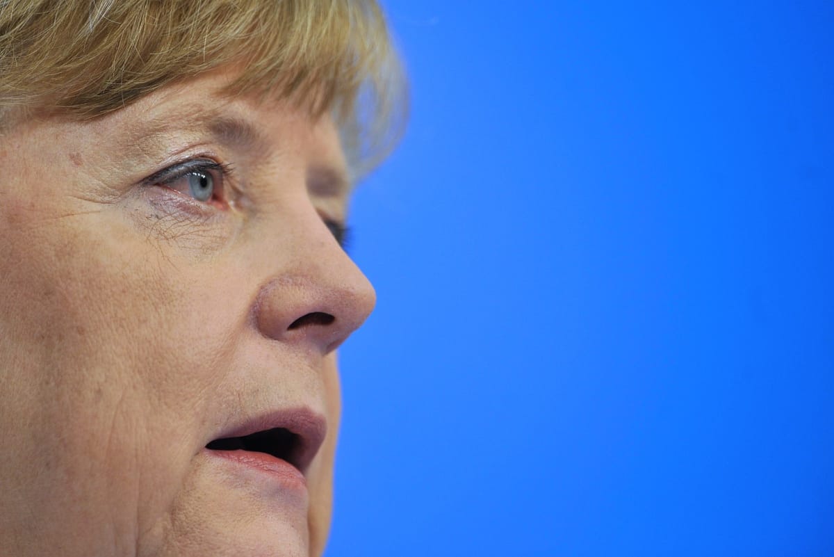 Merkel: A védelemre nem szorulóknak távozniuk kell