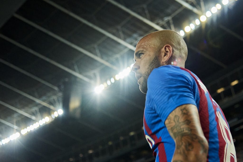 Szexuális zaklatással gyanúsítják a Barcelona egykori brazil legendáját