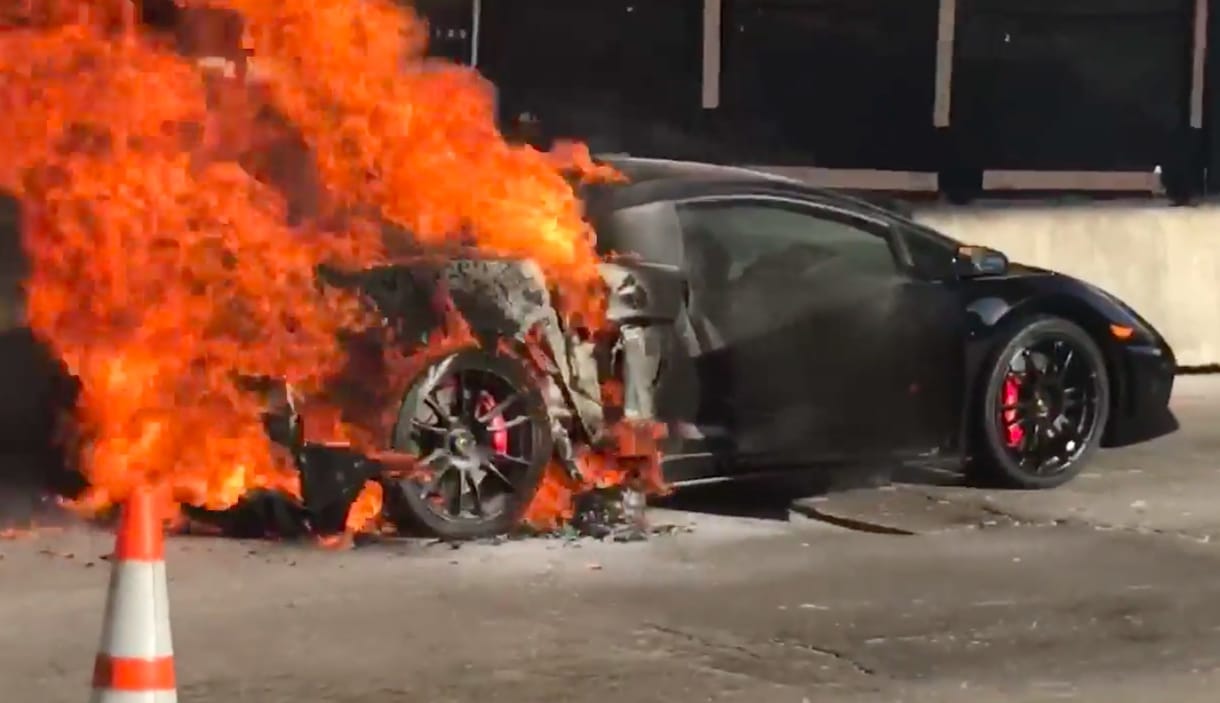 Porrá égett az 1000 lóerős tuningolt Lamborghini – videó