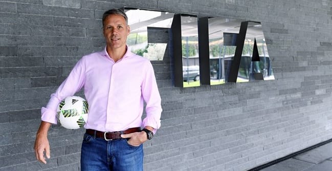 Legendás focista áll munkába a FIFA-nál jövő héten
