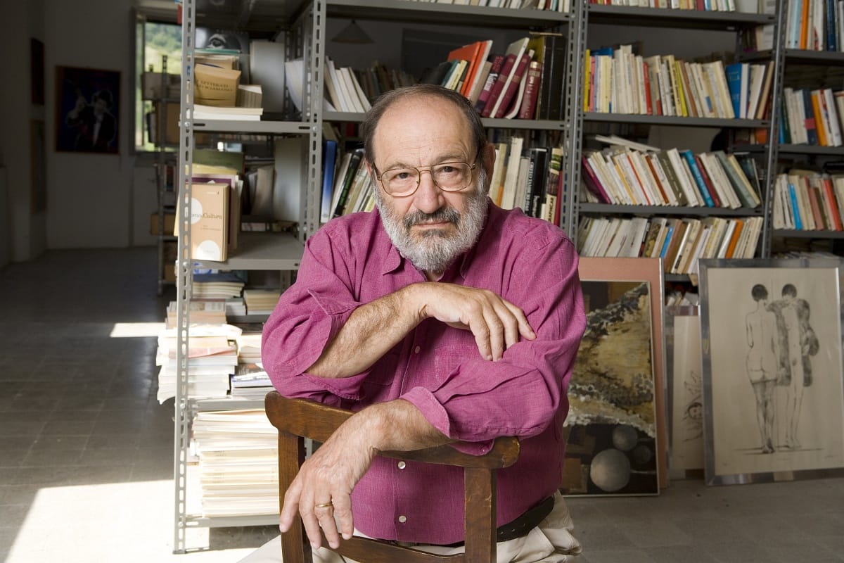 Meghalt Umberto Eco