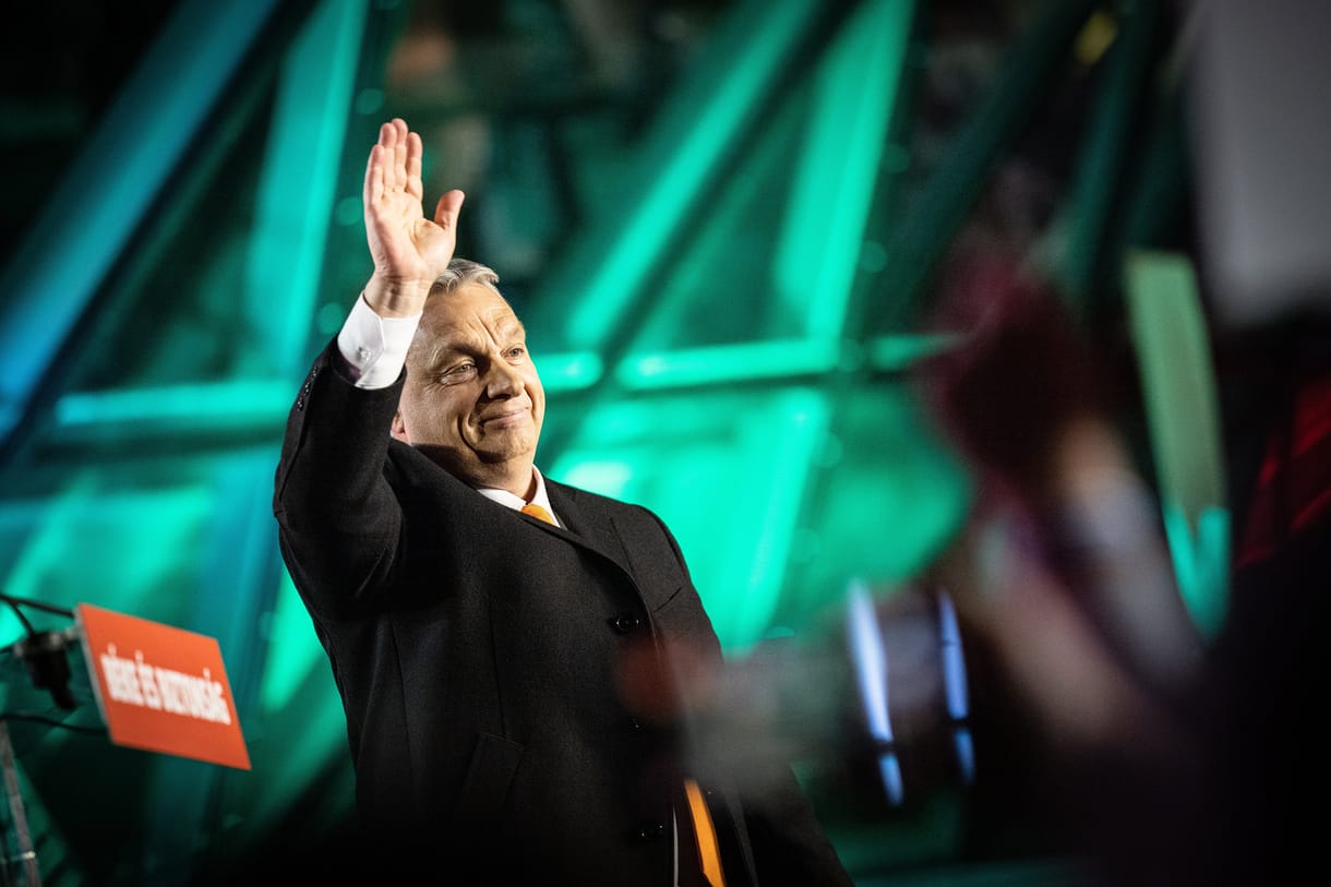 Der Spiegel: Orbán Viktor újraválasztása a rendszer győzelme