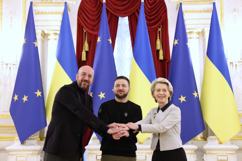 Brüsszelbe látogathat Volodimir Zelenszkij pénteken 