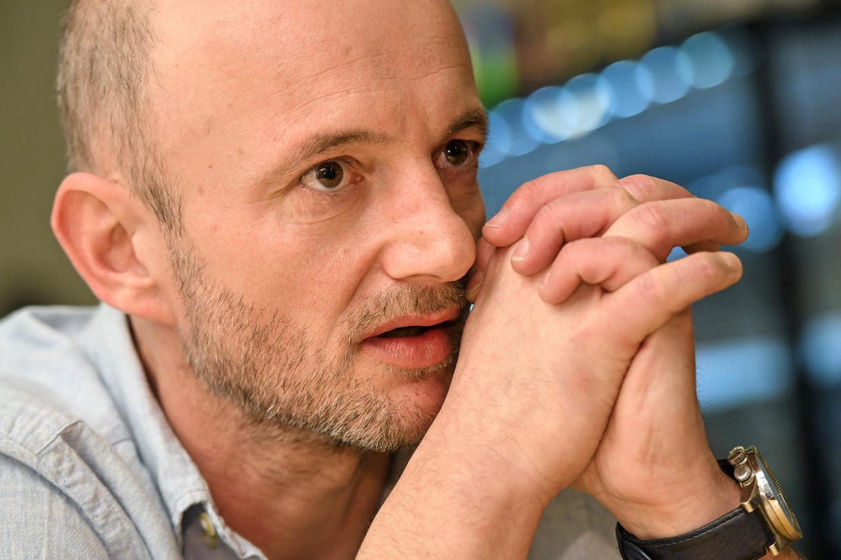 Nyílt levelet írt Gulyás Gergelynek a Katona színésze