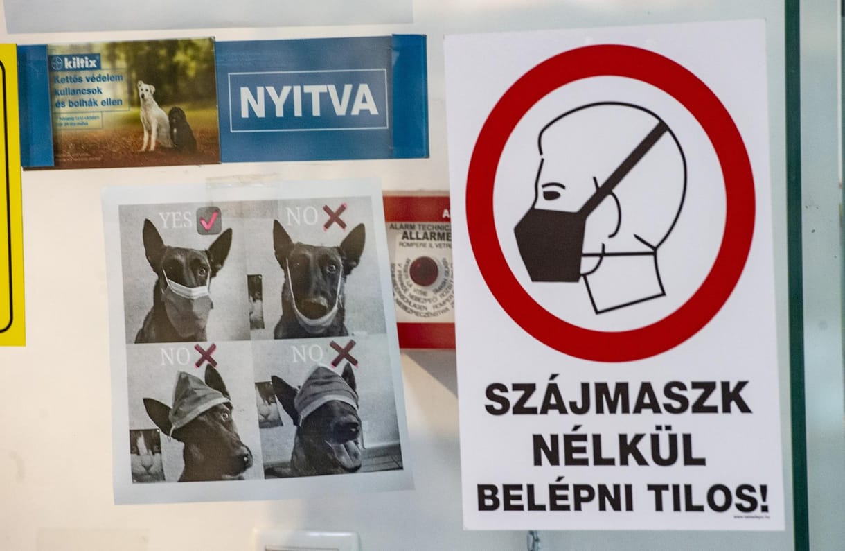A kormánytól kér engedélyt Karácsony a kötelező maszkviselés szigorítására Budapesten
