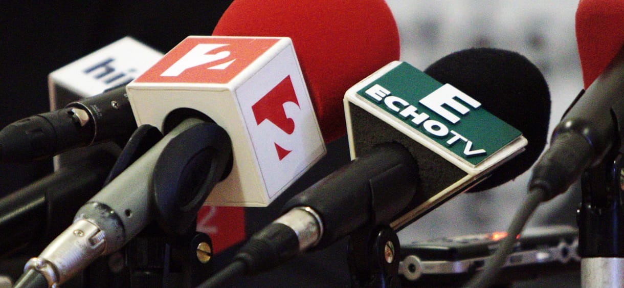 Totális centralizáció és a média foglyul ejtése