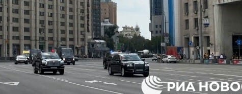 Kirill pátriárka is ilyet használt: orosz „csodalimuzinba” ültethették Orbánt Moszkvában