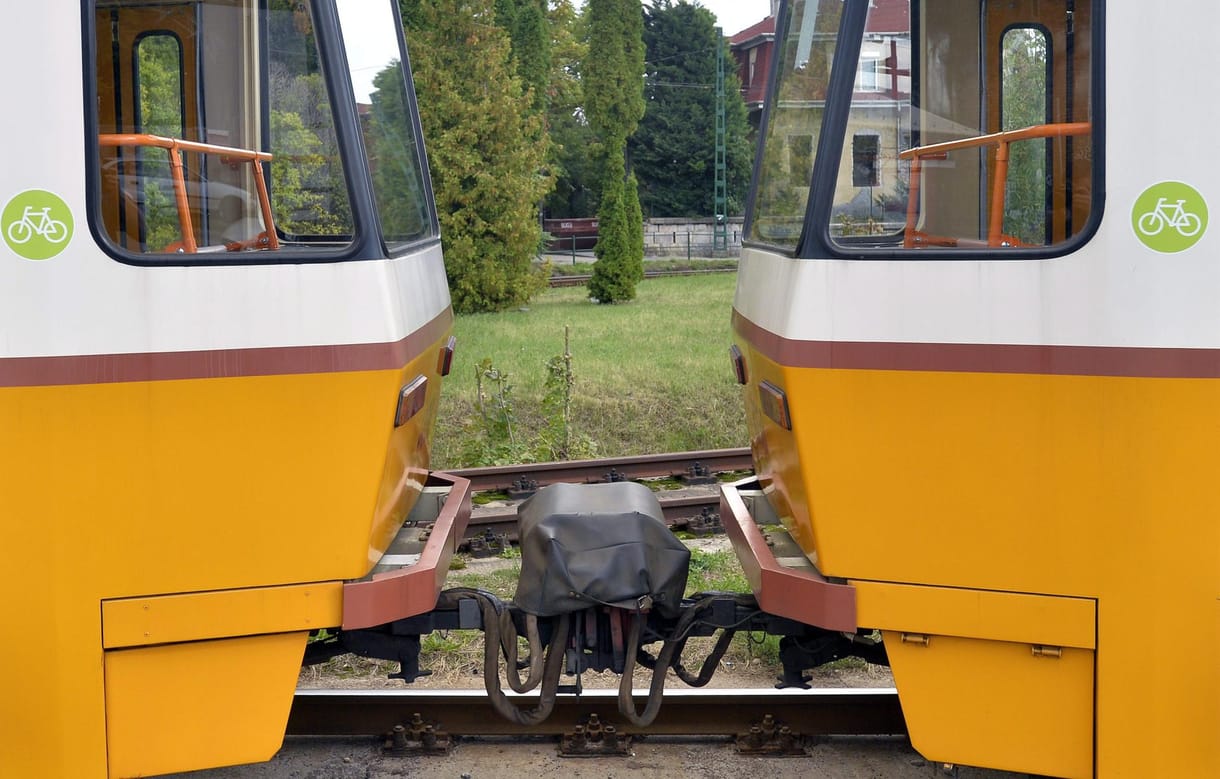 Hiába rohadnak szét az 59-es villamos talpfái, a BKV-nak nincs pénze cserélni őket