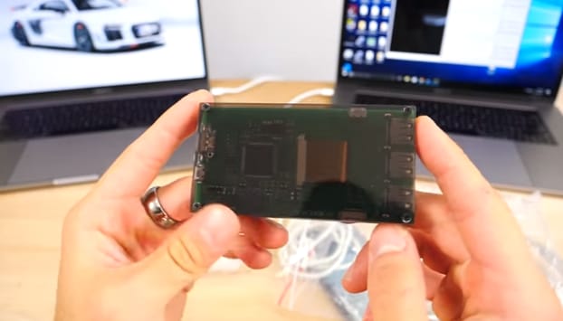 Pár száz dollárért kapható az iPhone-okat feltörő eszköz