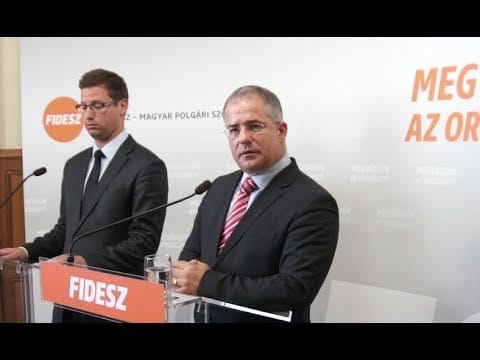 Így tagadják meg Simicskát a fideszesek – videó