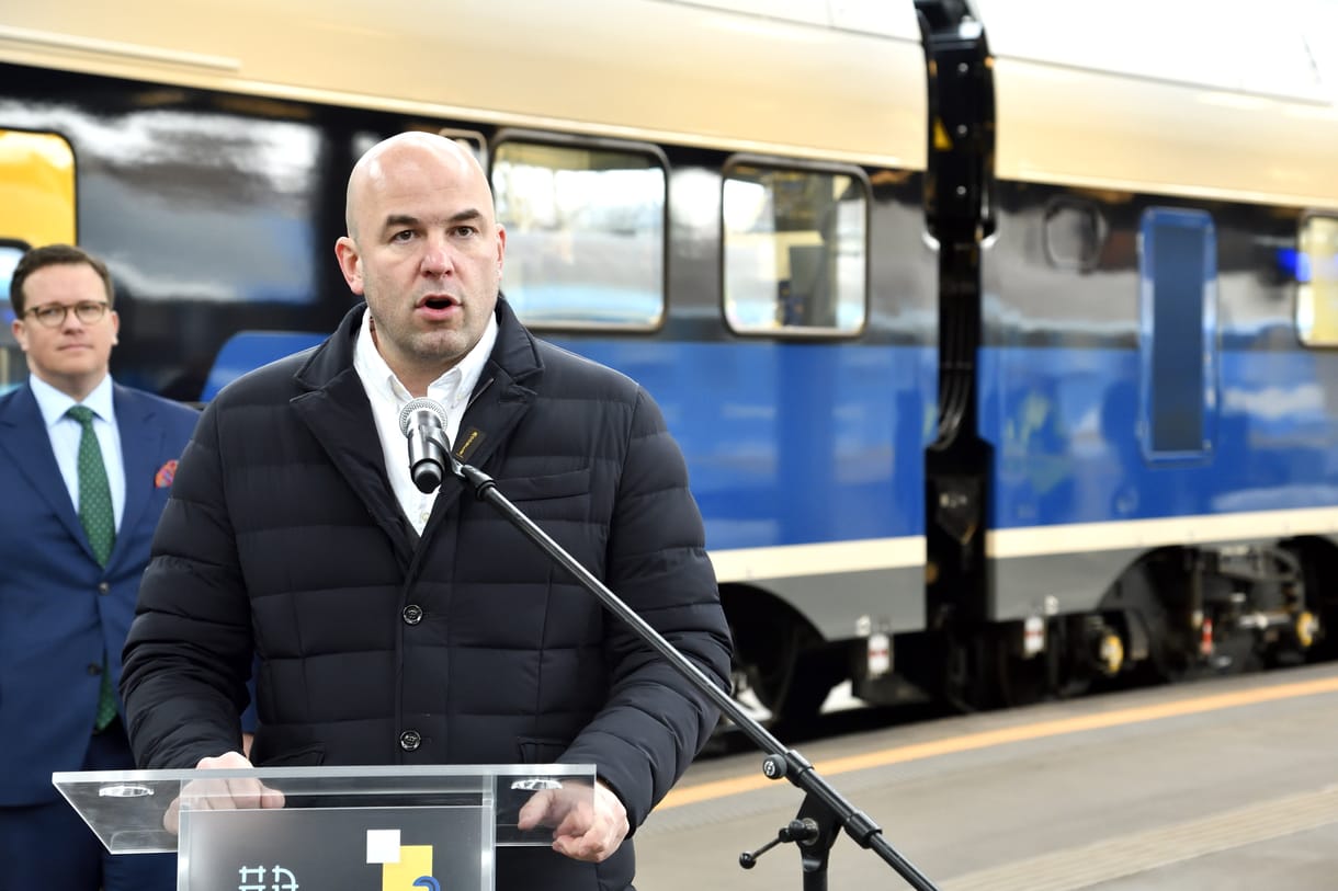 Homolya Róbert útja Szíjj jachtjától a MÁV-on át a Stadlerig – egy svájci lap összeférhetetlenségről ír