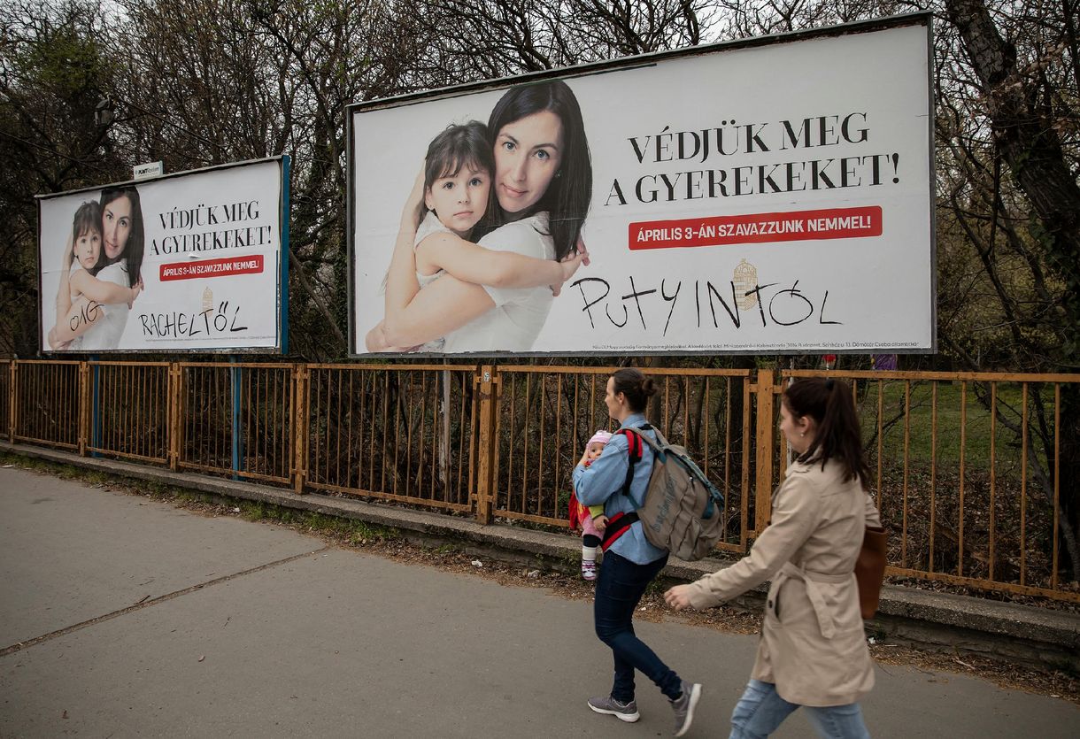 Érvénytelen népszavazásra hivatkozik Orbán Viktor, amikor a Pride elutasítottságáról beszél