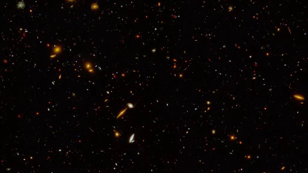 Megnézte a 11 milliárd éves múltat a Hubble, lefotózott 140 ezer galaxist