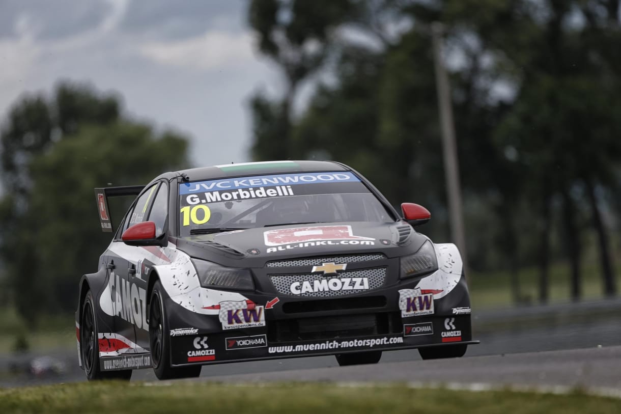 WTCC: Egy Chevy szakította meg a Citroen pole-szériáját