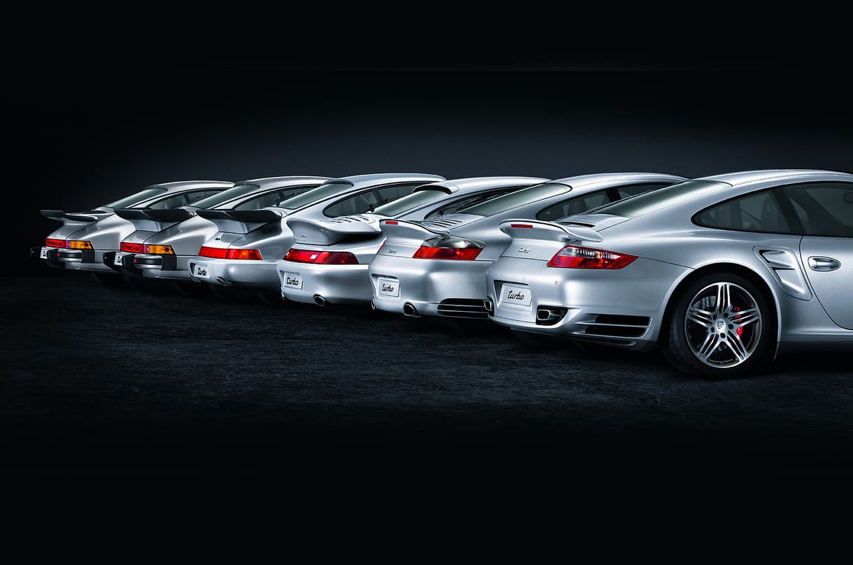 Galéria: 40 év szárnyasa, a Porsche 911 Turbo