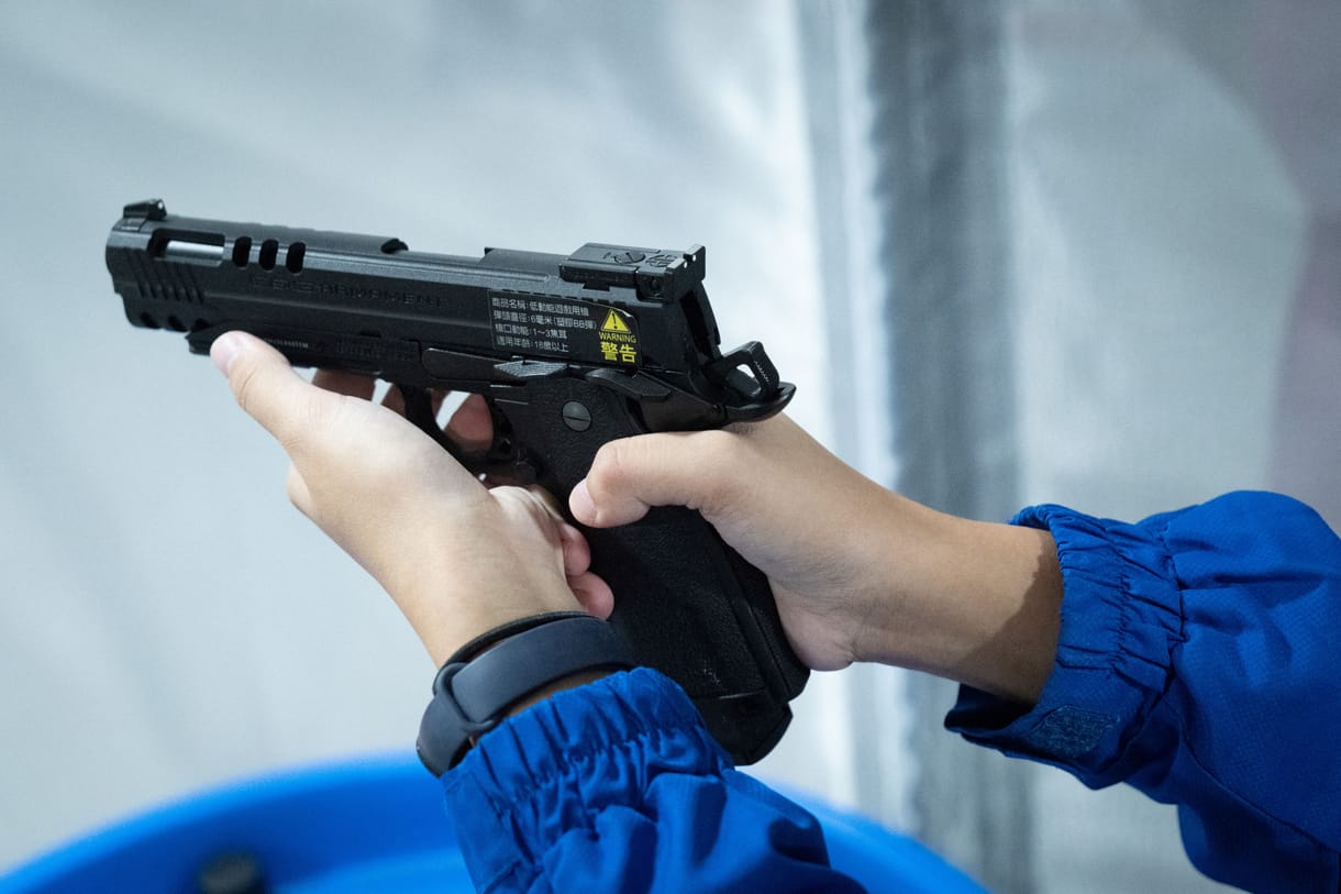 Airsoft fegyverrel lövöldözött egy fiú egy debreceni általános iskolában, nyomoz a rendőrség