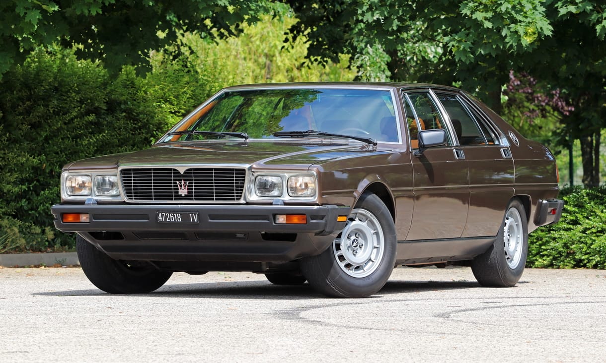 Pavarotti kedvence: meghajtottunk egy 40 éves Maserati luxusautót