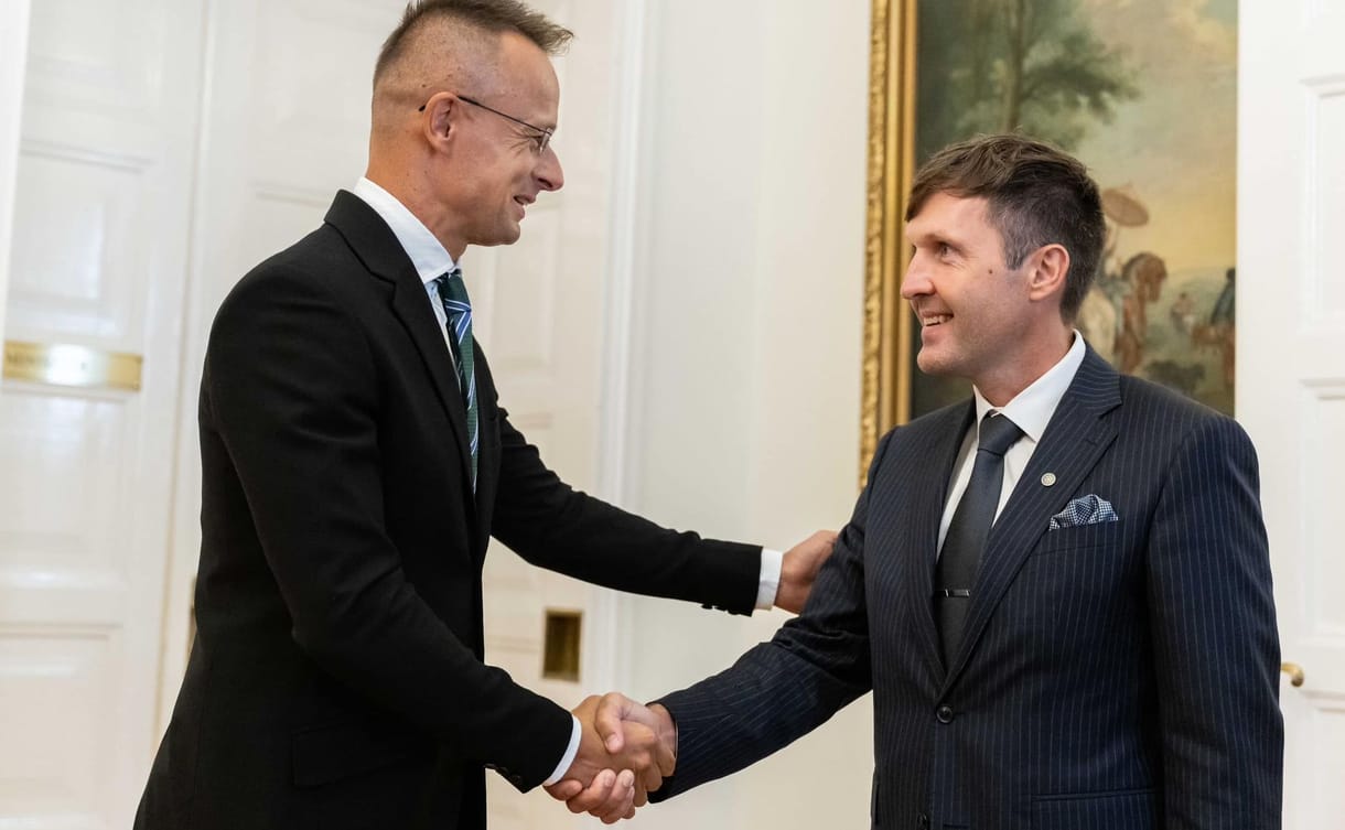 Szijjártó: Kikérünk magunknak minden olyan minősítést, amely azt állítaná, hogy az 1956-os harcosok nem hősök voltak