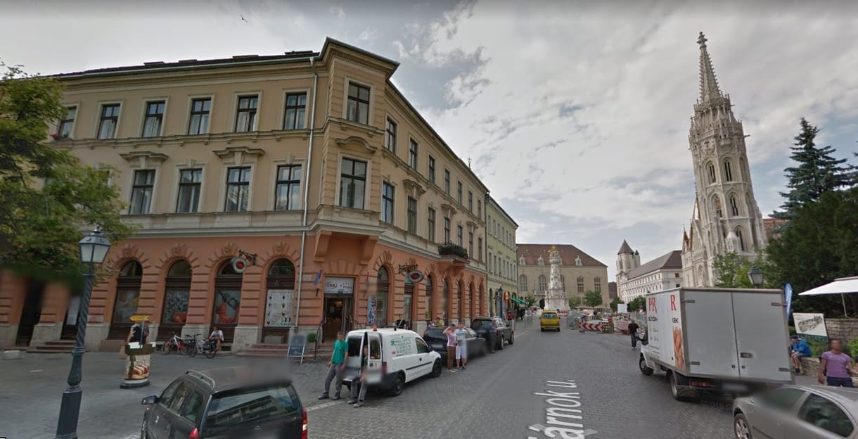 Négyzetméterenként 1016 forintos bérleti díjjal kényeztetik a budavári CBA-t