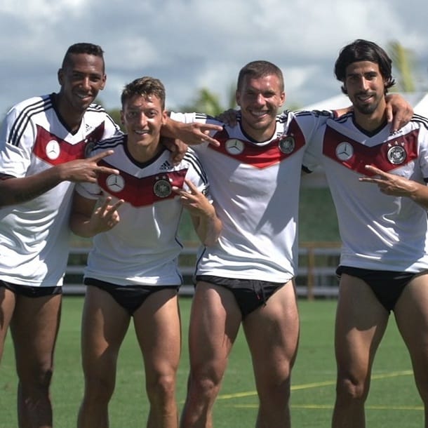 Fotó: Így néz ki fecskében Özil, Podolski, Boateng és Khedira