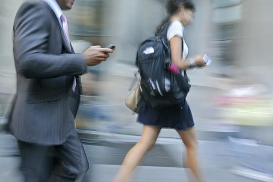 Mobilpályázat: tízmilliárdokban mérhető a kormány bénázása