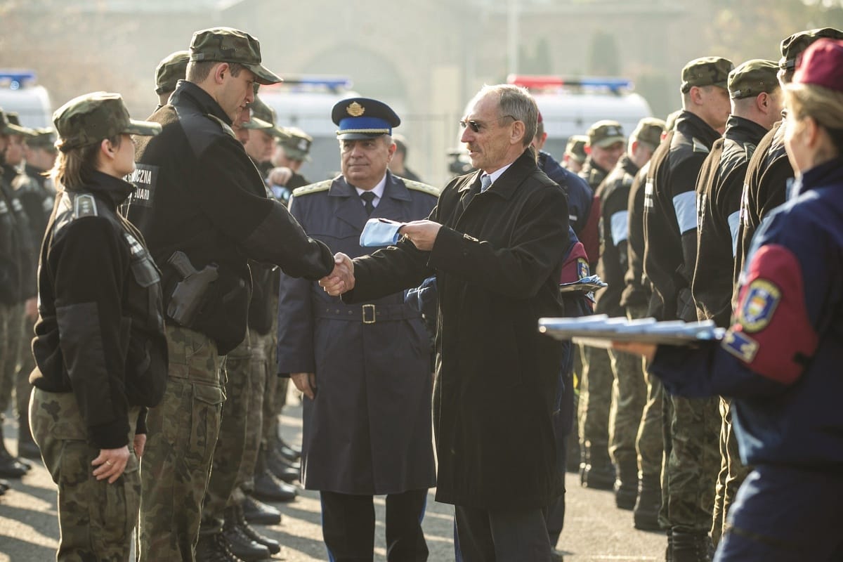 Megkezdték a lengyelek a magyar határ őrzését
