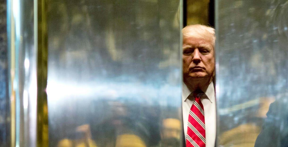 Az amerikai elnök Achilles-sarkára célzott a főügyész – egy hotele miatt perelték be a Trump Organisationt