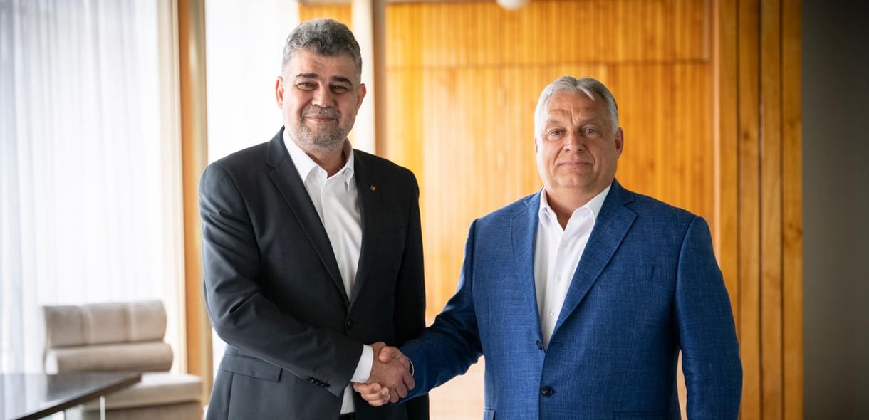 Orbán a román miniszterelnökkel pózolt, és azt írta: „Ez egy gyönyörű barátság kezdete