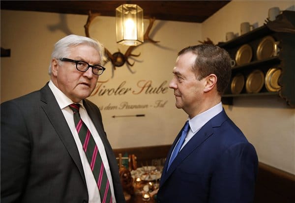 Steinmeier: nincs itt hidegháború, félreértették Medvegyevet