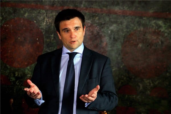 Volt ukrán külügyminiszter: Őrült veszélyes, hogy futótűzként terjed az oroszokkal szövetséges magyarok képe