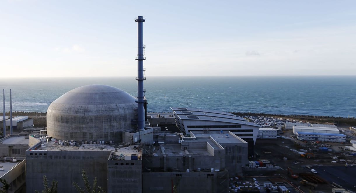 Robbanás volt egy franciaországi atomerőműben