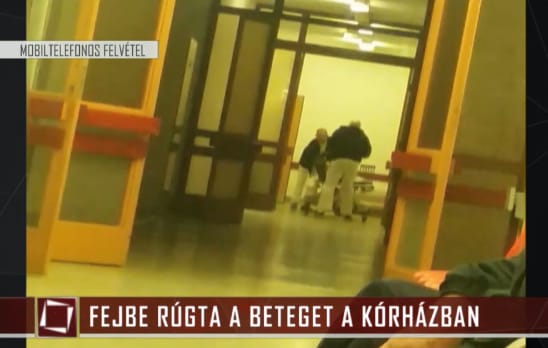 Megvertek egy kórházi beteget - elkapták a brutális beteghordókat (videó)