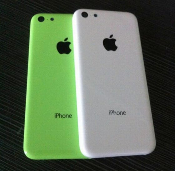 Újabb fotók szivárogtak ki a műanyag házas iPhone-ról