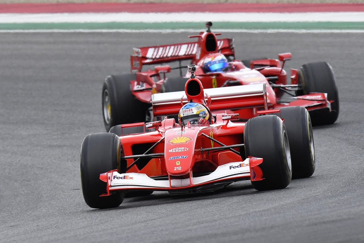 Az év meglepetése: elektromos autót készíthet a Ferrari