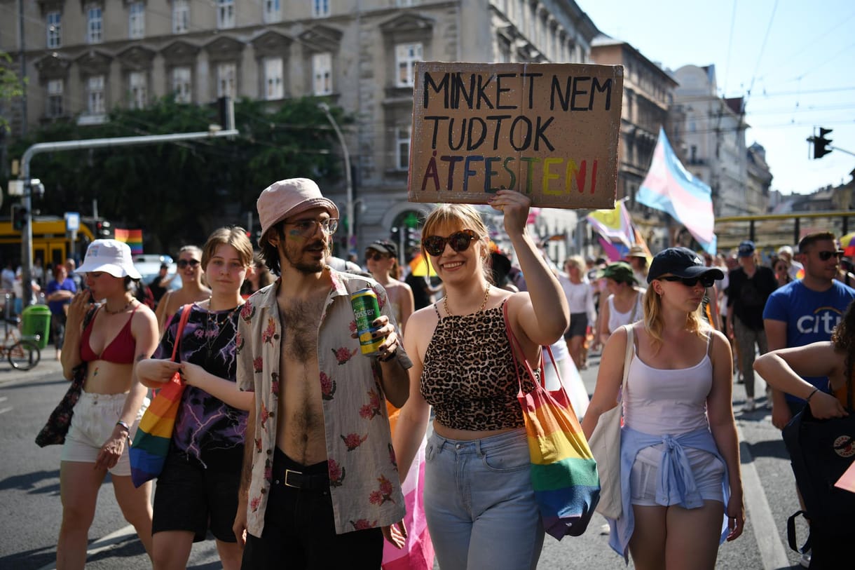 A legtöbb párt ott lesz az idei Pride-on, nem tudni, a Fidesz, a Tisza és az MSZP elmegy-e