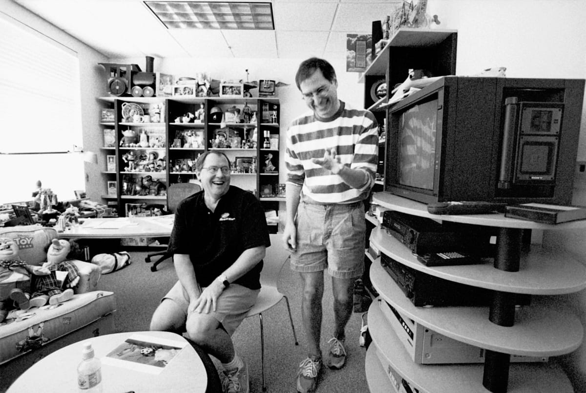 Megjelent Steve Jobs 630 oldalas életrajza