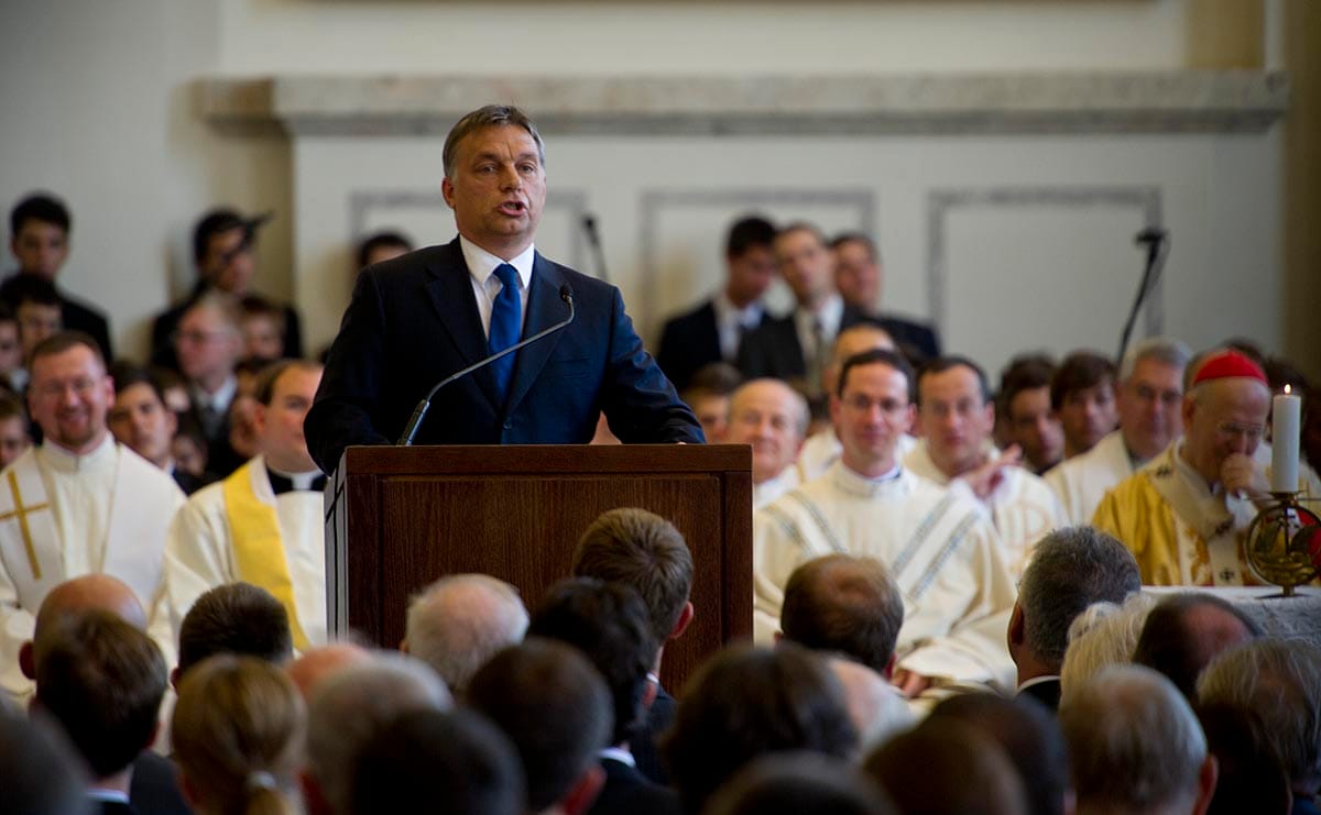 Orbán Viktor „hitbuzgalma” nem hozott vallási reneszánszt. Sőt
