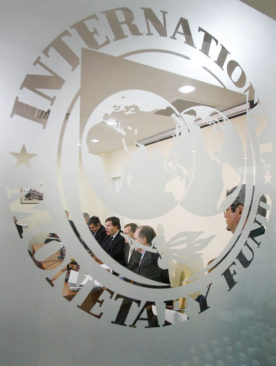 Szijjártó csak az újságíróktól hallott az IMF-hátraarcról