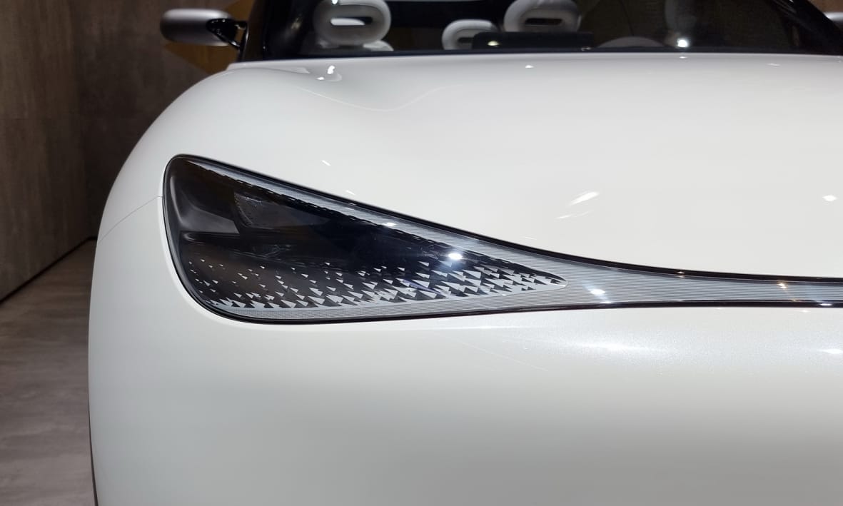 Körbefotóztuk a Smart elektromos szabadidőautóját
